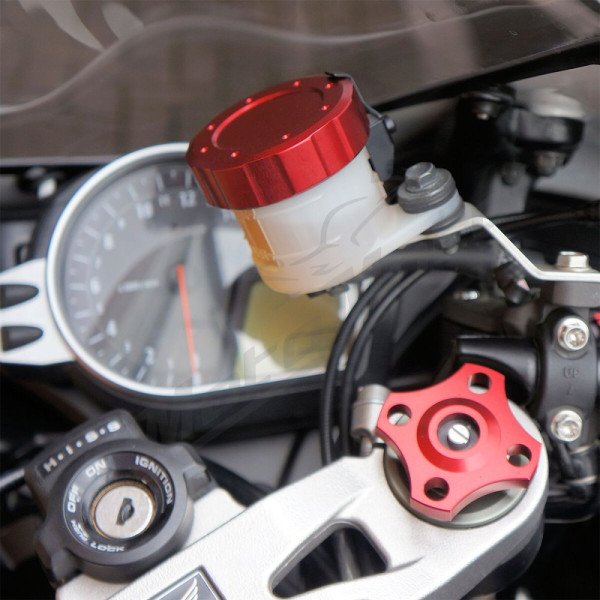 PRO BOLT Priekinių stabdžių rezervuaro dangtelis raudonas BMW / CAGIVA / HONDA 250-1400cc 91-26