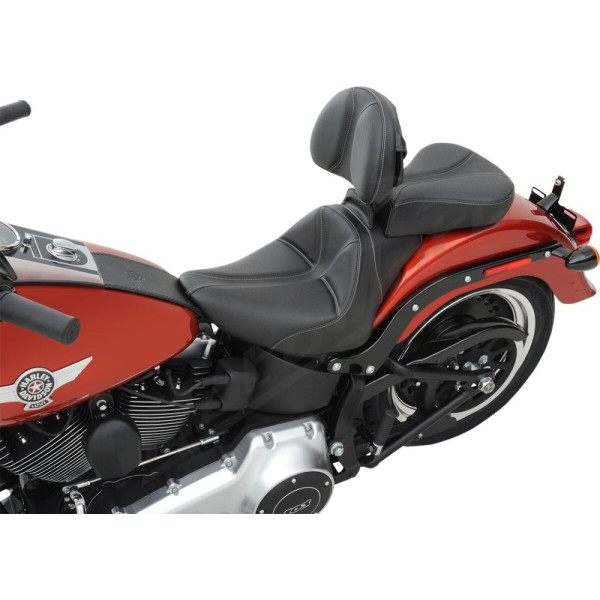 SADDLEMEN Dominator Carbon Fiber Seat Harley Davidson FLSTF / FLSTFB / FXSTB / FXSTI 1450-1800 06-17
