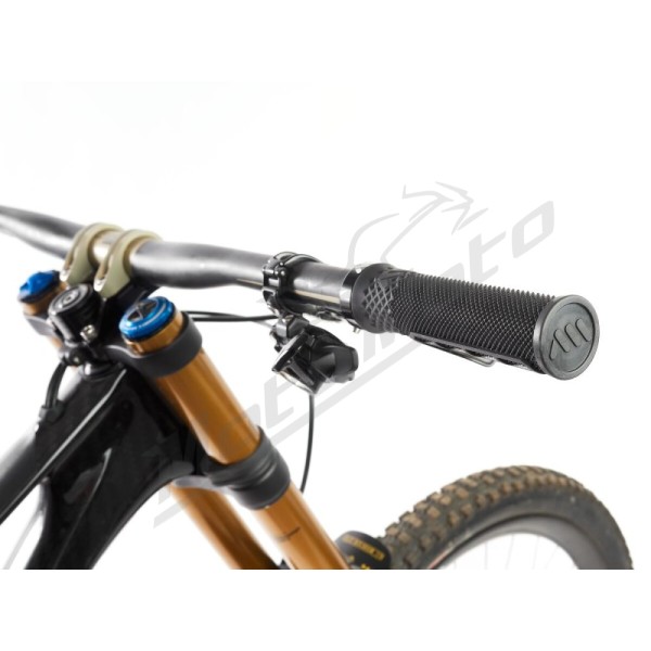ALL MOUNTAIN STYLE Cero Grips