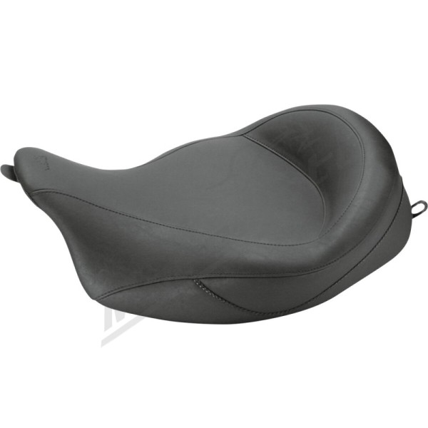 MUSTANG Super Wide Solo Vinyl Seat Harley Davidson FLHR / FLHRC / FLHRXS / FLHT / FLHTC / FLHTCU / FLHTK / FLHX / FLHXS / FLHXSE 1450–1923 cc 2003–2025