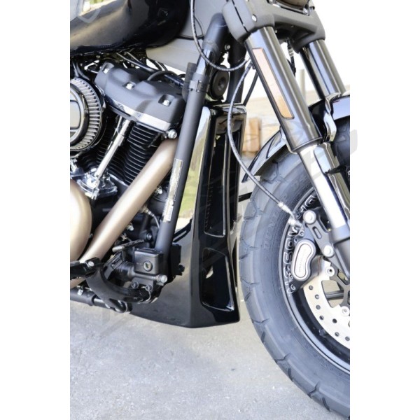 CULT WERK Priekinė apdaila juoda Custom Harley Davidson 1750-1923cc 2018-2026