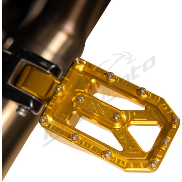 THRASHIN SUPPLY CO. Aggressor Foot Pegs Harley Davidson FL / FLD / FLDE / FLFB 1200-1977cc 72-25