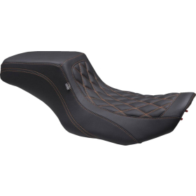 MUSTANG Double Diamond Squareback Seat Harley Davidson FLHX / FLHXSE / FLTRX / FLTRXSE / FLTRXSTSE 1923-1977 23-26