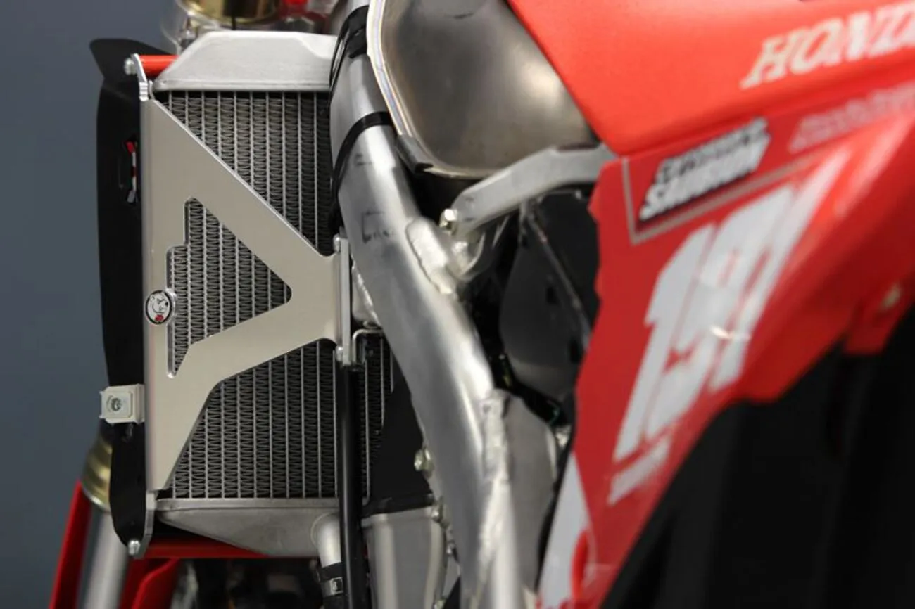 AXP RACING Radiator Braces Honda CRF 250-450cc 21-24