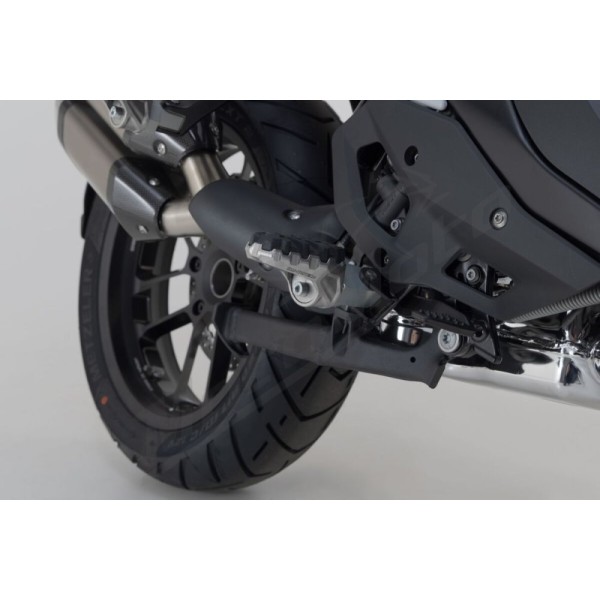 SW-MOTECH Evolution Footrest Bajaj / BMW / Ducati 220-1300 10-26