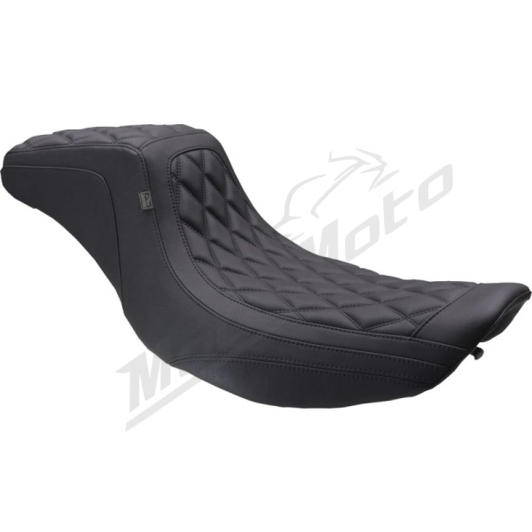 MUSTANG Double Diamond Squareback Seat Harley Davidson FLHR / FLHRC / FLHRCI/ FLHRSI / FLHRSE / FLHT / FLHTC / FLHTCI / FLHTCSE / FLHTCU / FLHTCUI / FLHTCUSE/FLTRSE 1340-1800cc 97-07