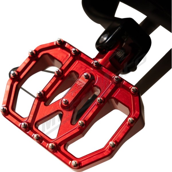 THRASHIN SUPPLY CO. Mini Aggressor Floorboards Harley Davidson FL / FLD / FLDE 1200-1977cc 72-25