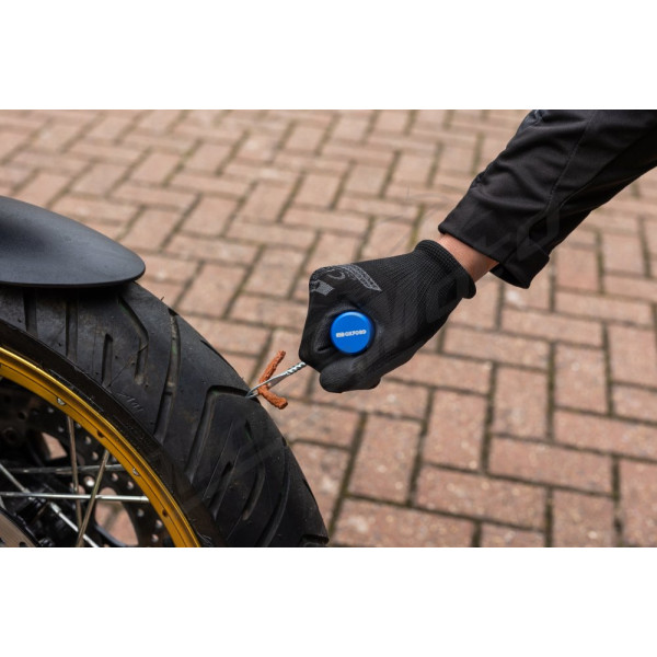 Compact tire repair kit Oxford Plug-It XL
