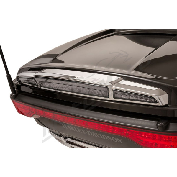 CIRO Streak Trunk Light with Lightstrike™ Technology Harley Davidson FLH / FLHR / FLHRC / FLHRSE6 1690-1923cc 14-24