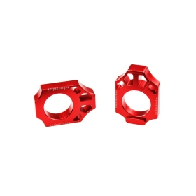 Scar axle blocks Honda CR, CRF 125/450cc 02-21 Red