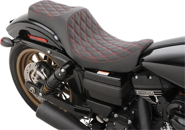 DRAG SPECIALTIES SEATS Predator III Seat Harley Davidson FLD / FLSTFB / FLSTFBS / FLSTN / FLSTS 1450-1690cc 00-17