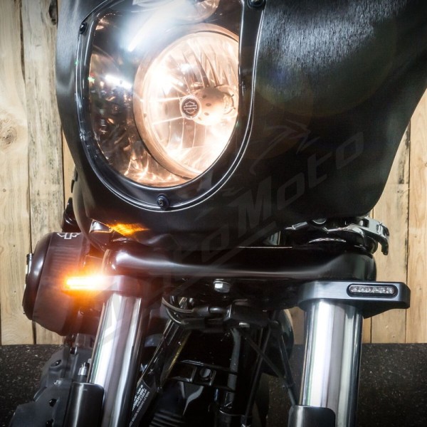 HEINZ BIKES  C-Line Classic LED Turn Signals For Forks Ø39/41mm Harley Davidson FXDL 1690 2016