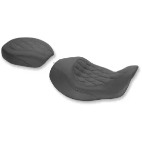 MUSTANG Wide Tripper™ Forward Solo and Rear Seat Harley-Davidson FLD / FXD / FXDB / FXDC / FXDF / FXDL / FXDWG 1450–1800 (2006–2017)