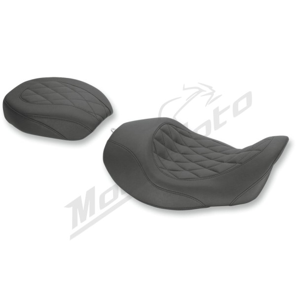 MUSTANG "Wide Tripper™" vairuotojo ir keleivio sėdynė Harley-Davidson FLD / FXD / FXDB / FXDC / FXDF / FXDL / FXDWG 1450–1800 (2006–2017)