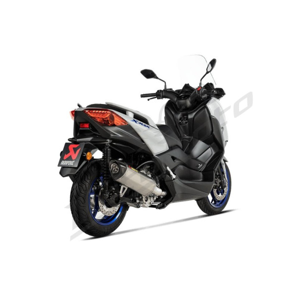 AKRAPOVIC Slip-On Line Muffler Stainless Steel / Carbon Fiber Yamaha CZD / MW / Xmax 125-300 21-24