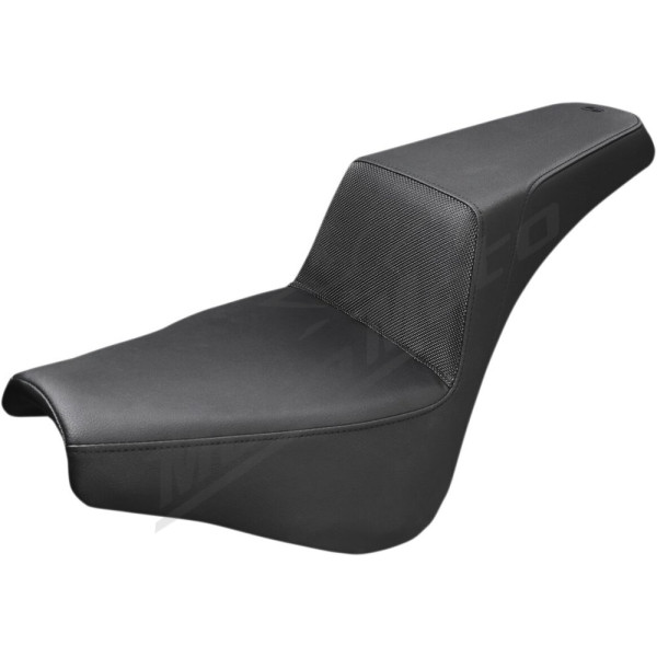 SADDLEMEN Step-Up Gripper Seat Harley Davidson FXBB / FXBBS / FXST 1750-1923 18-25