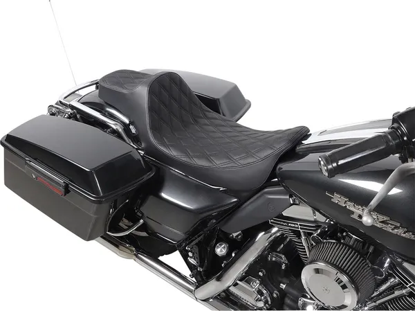 DRAG SPECIALTIES SEATS Predator III sėdynė Harley Davidson FLHR / FLHRC / FLHRCI / FLHRI 1340-1584cc 97-07