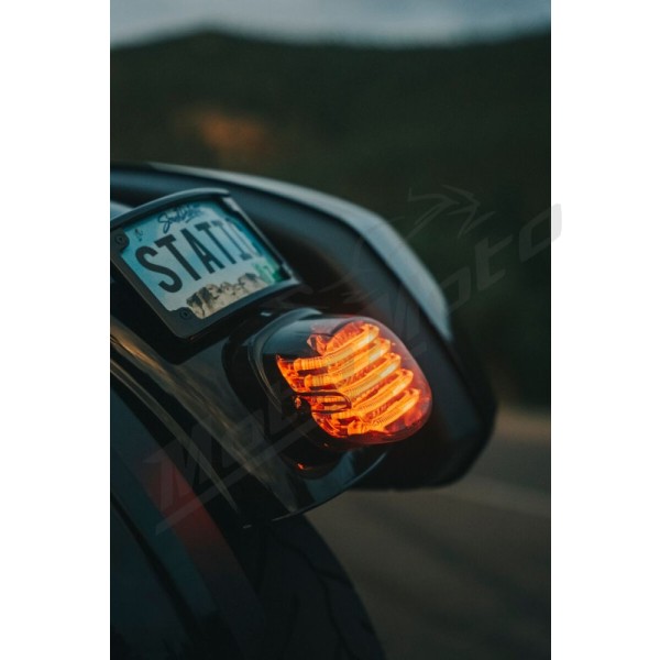 CUSTOM DYNAMICS ProBEAM® Low-Profile LED Taillight Kit Harley Davidson FLD / FLDE 883-1977cc 96-24