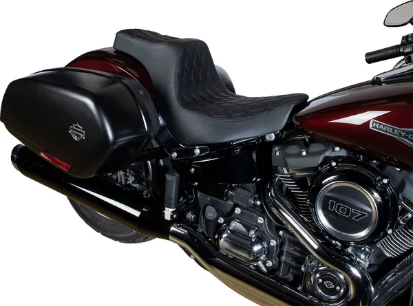 DRAG SPECIALTIES SEATS Predator III Seat Harley Davidson FLSB / FXLR / FXLRS / FXLRST 1750-1923cc 18-26