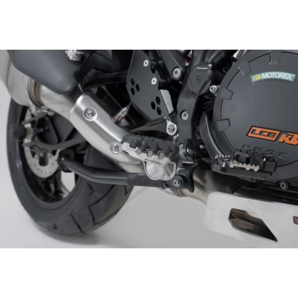 SW-MOTECH Evolution Footrest KTM Super Adventure 1290 21-24