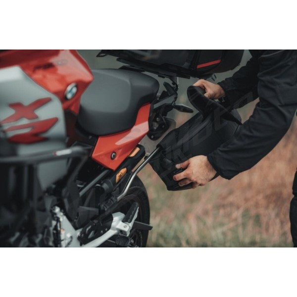 SW-MOTECH PRO BLAZE H Saddlebag Set with EDGE protection Ducati Street Fighter V2 955 22-24