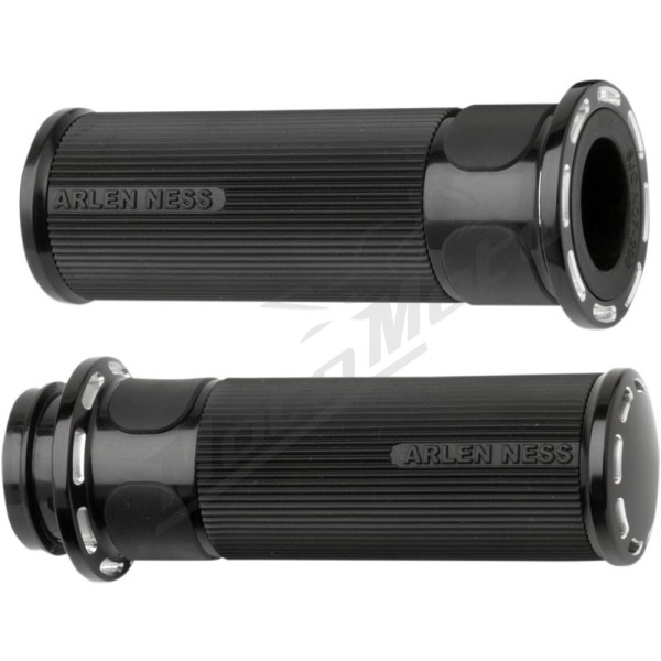 ARLEN NESS Slot Track Grips Harley Davidson FLDE / FLFB / FLFBS / FLH / FLHC / FLHCS 1584-1923cc 08-24