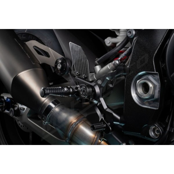 GILLES TOOLING MUE2 Rearset BMW M / S 1000RR 2025