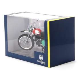 Motorcycle 1:12 Scale Model Husqvarna 250 1970