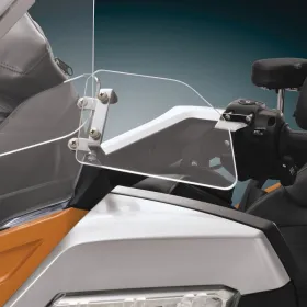 SHOW CHROME Air Deflectors Can Am Spyder 990-1330 10-18