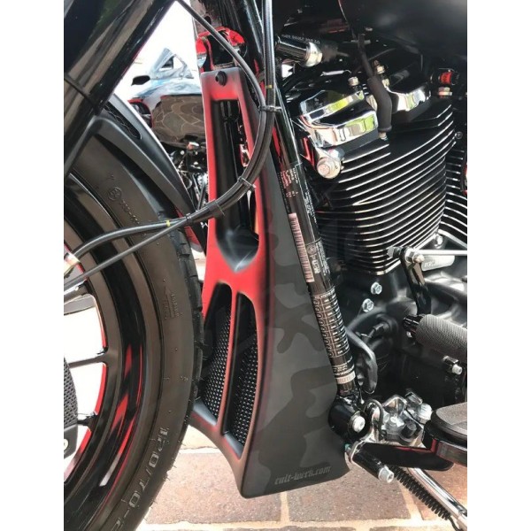 CULT WERK priekinė apdaila Custom juoda Harley Davidson 1690-1977cc 2015-2024