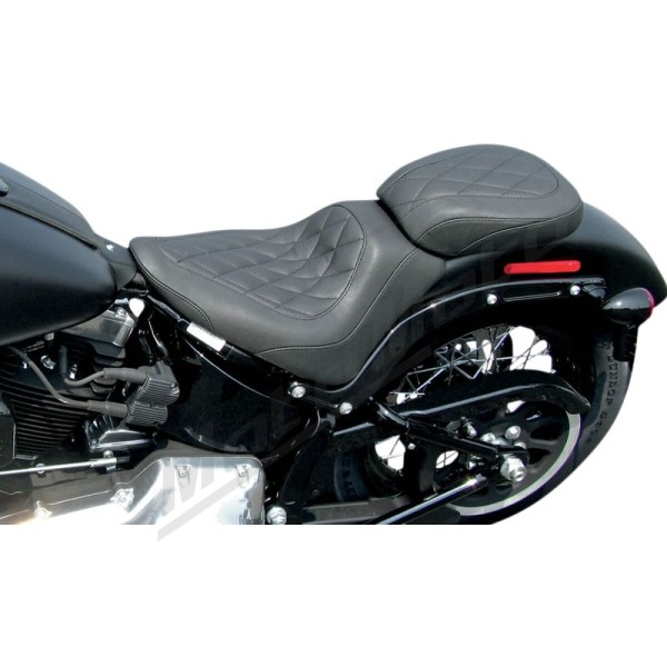 MUSTANG Wide Tripper™ Rear Seat Harley Davidson FLS / FLSS / FXS 1584–1800cc 11–17