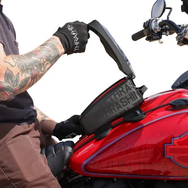 THRASHIN SUPPLY CO. Magnetic Tank Bag 15 x 23 cm