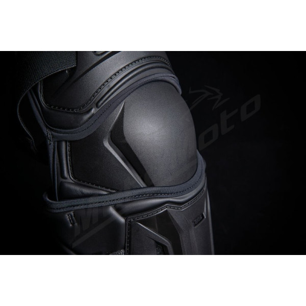 ICON Field Armor 3™ Knees