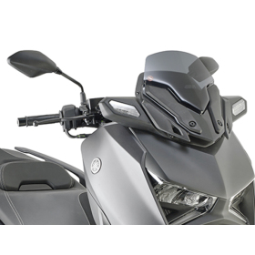 GIVI Sport Smoked Screen Yamaha X-Max 125-300 2023