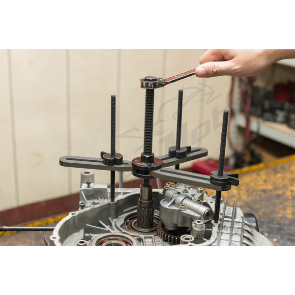 BIKESERVICE Crankcase Separator