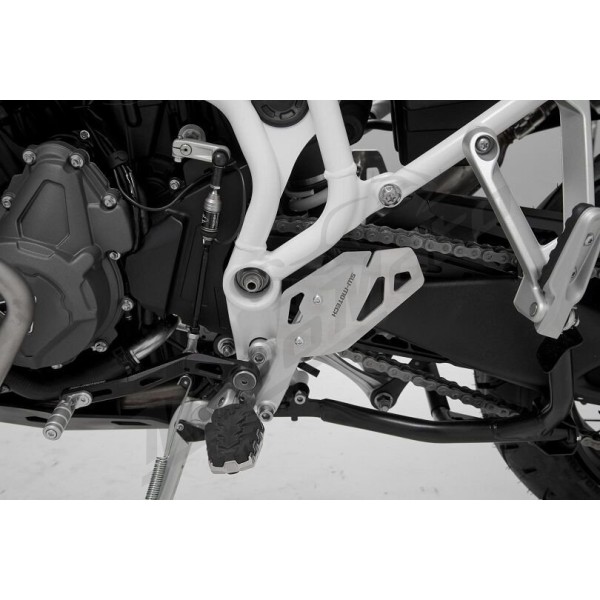 SW-MOTECH Brake Reservoir Guard Triumph Tiger 900 20-23