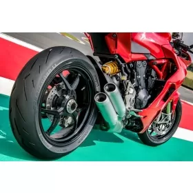 Tire PIRELLI Diablo™ Rosso Corsa II  180/55 R17