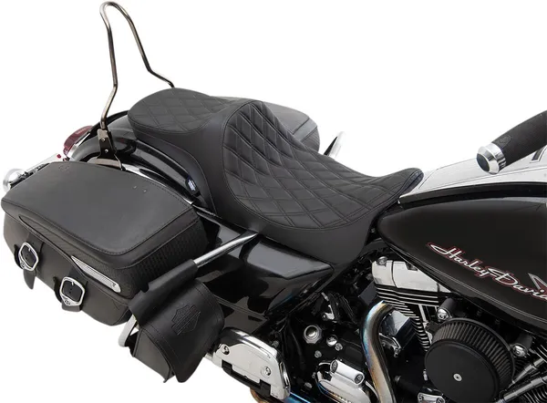 DRAG SPECIALTIES SEATS Predator III 2-Up Seat Harley Davidson FLHR / FLHRC / FLHRSE / FLHRXS 1584-1923cc 08-24