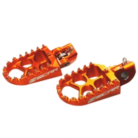 SCAR Evolution Racing Footpegs ORANGE GAS GAS MC/EC 85-450F 21-24/HUSQVARNA FC/FE/TC/TE 85-501 16-24/KTM SX-F/SX/EXC-F 85-500 16-24
