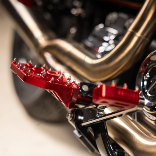 THRASHIN SUPPLY CO. Mini Aggressor Floorboards Harley Davidson FL / FLD / FLDE 1200-1977cc 72-25