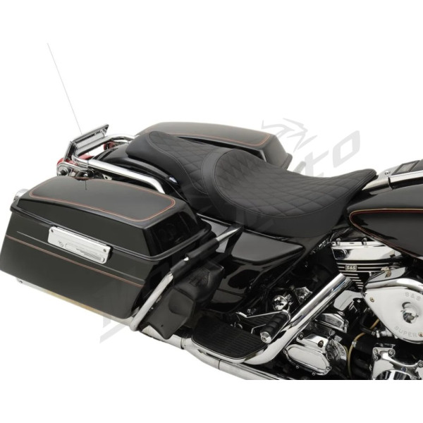 DRAG SPECIALTIES Caballero 2-Up Vinyl Sėdynė Harley Davidson FLHR / FLHRC / FLHRCI / FLHRI / FLHRS / FLHRSI / FLHX / FLHXSI 1340-1584 97-07