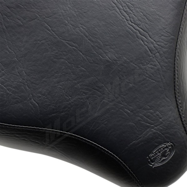 MUSTANG Wide Vintage Solo Seat Harley Davidson FLST / FLSTC / FLSTF / FLSTN / FLSTS / FXST / FXSTB / FXSTC / FXSTS / FXSTSB 1340cc 85–99