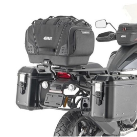 Givi Monokey T525 top case for animal transport