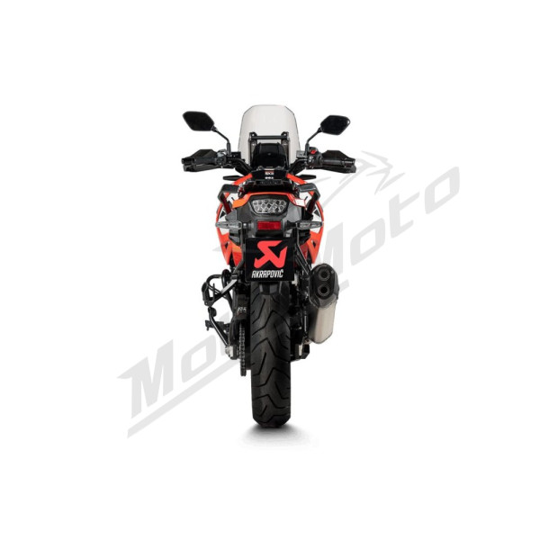 AKRAPOVIC Slip-AKRAPOVIC Slip-On Line Muffler Carbon Fiber / Ttitanium Suzuki DL 1000-1050 14-25