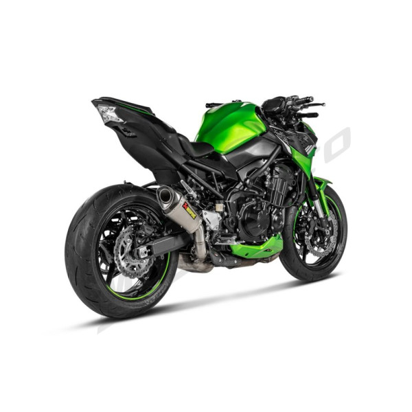 AKRAPOVIC Slip-On Line Muffler Titanium / Carbon Fiber Kawasaki Z 900 2025