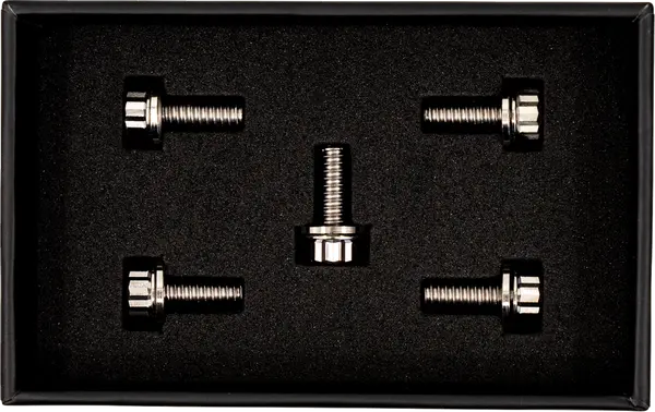 Trask "Bitchin' Bolts Derby Cover" Harley Davidson FLDE / FLHCS / FLHTK / FLHX 1750-1970cc 17-26