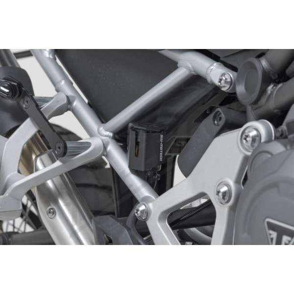 SW-MOTECH Brake Reservoir Guard Triumph Tiger 1200 22-24