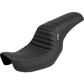 SADDLEMEN Thrashin' Pro Series Tuck-n-Roll Seat Harley Davidson FLD / FXDBBP / FXDC / FXDL / FXDWG 1450-1800 06-17 