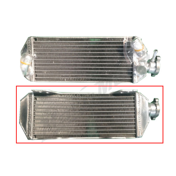 Psychic sustiprintas standartinės talpos dešinysis radiatorius Suzuki DR-Z 400cc 00-17