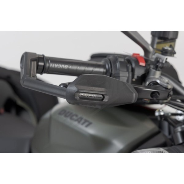 SW-MOTECH rankenėlių apsaugos su apsauga nuo vėjo Ducati / Triumph 660-955 22-26